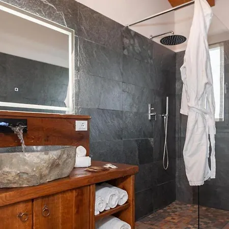 Trasimeno La فيلة